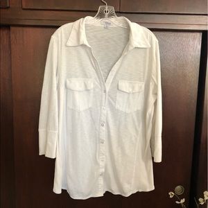 🌟Sale: 2/$20🌟 Button down white cover shirt 2x